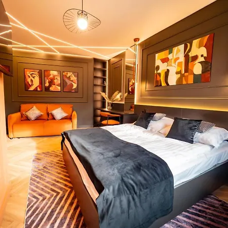 Premier Bed & Breakfast *