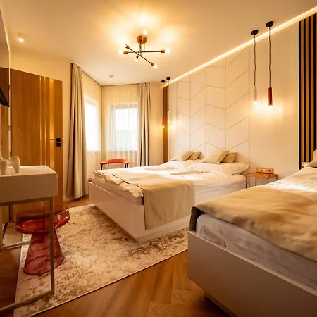 Bed & Breakfast Premier *