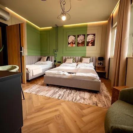 Premier Bed & Breakfast