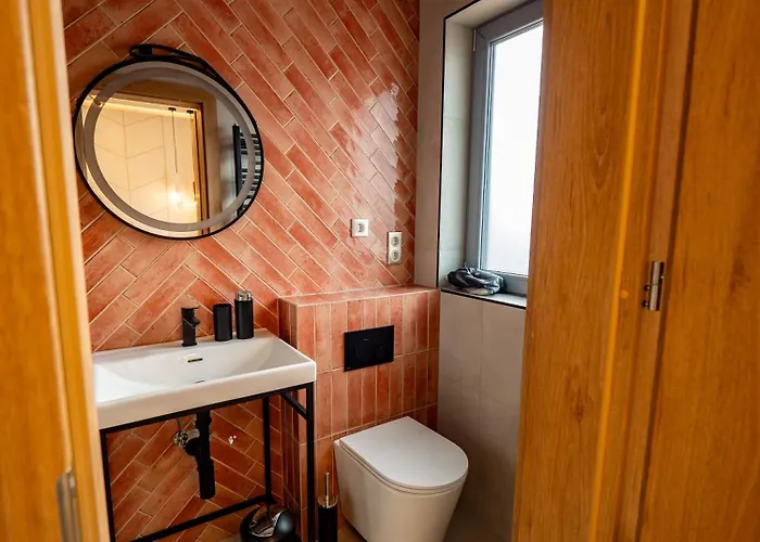 Premier Bed & Breakfast *